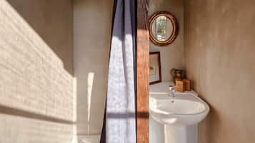 Doppelzimmer, Gartenblick | Badezimmer