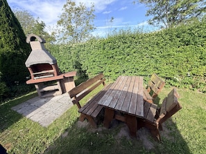 Ulkoruokailutilat
