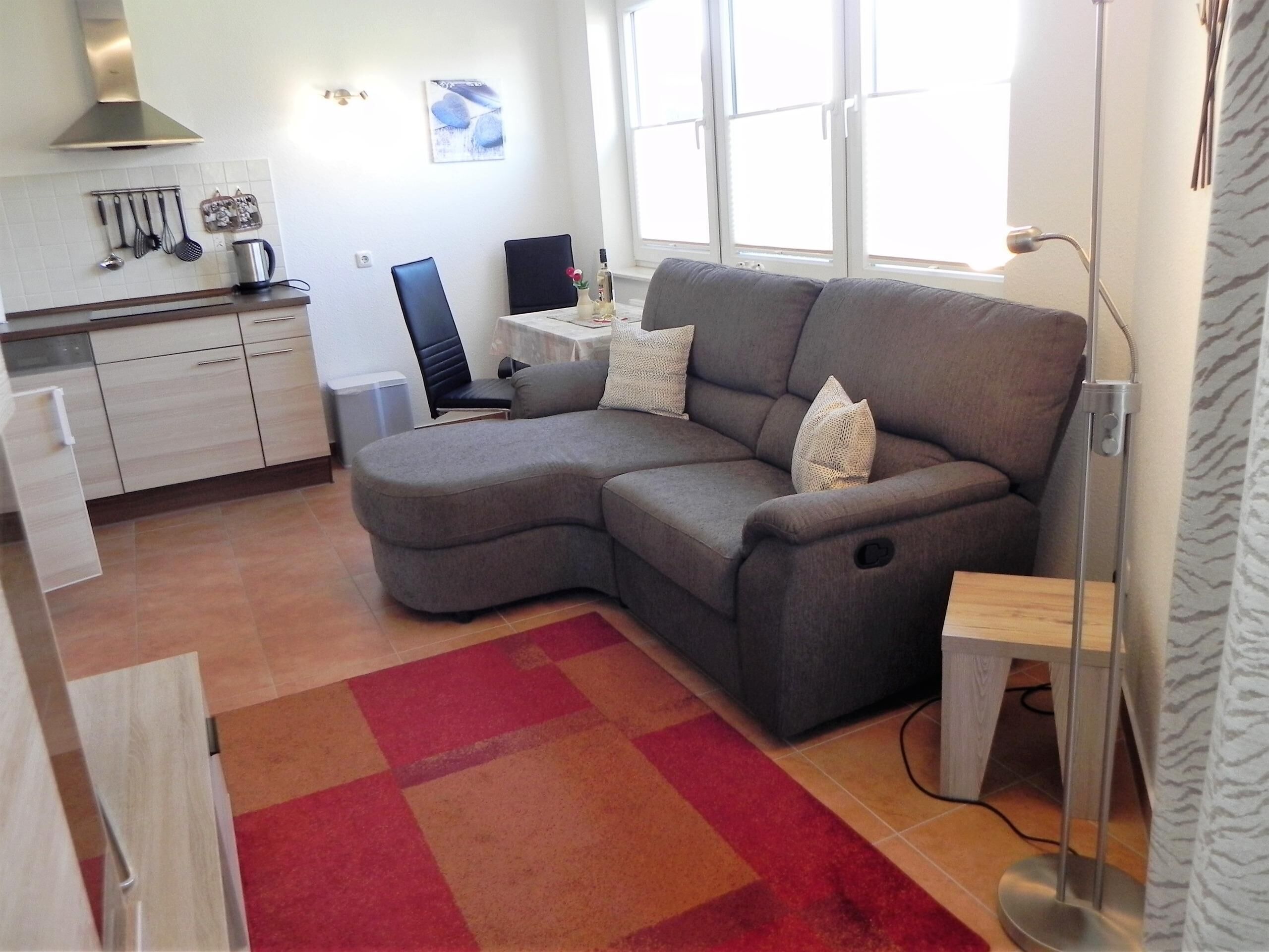 Fernseher, Stereoanlage