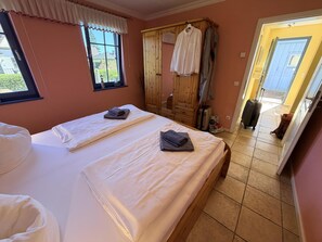 Room - Vrbo Property (Ostseeheilbad Zingst)
