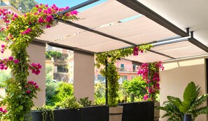 Unclassified image, 4 of 34, button - Alba Suite-Taormina In Light Suite (Taormina)