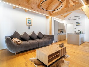 Design Condo, 2 Bedrooms, Mountain View | Living area - Haus3310 by we rent (Bad Hofgastein)