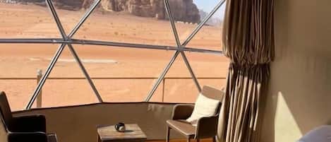 Tent, Balcony, Mountain View | Peti besi dalam bilik, dihias secara berasingan