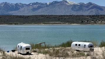 Beach nearby, sailing, kayaking, fishing