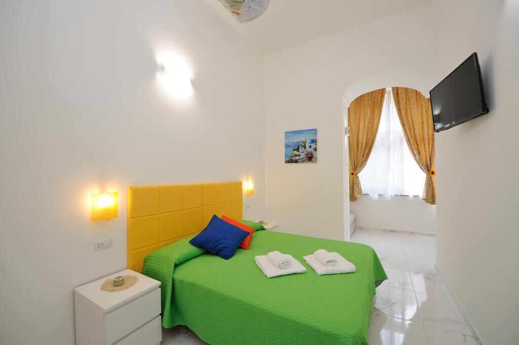 Double or Twin Room, Mountain View
