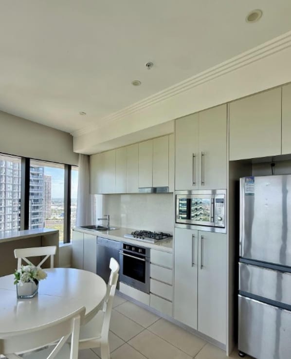 Private kitchen - Sydney olympic park Free parking 08 (Sydney Olympic Park)