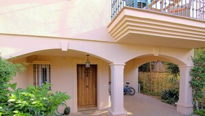 Exterior detail - Awesome home in Mijas with swimming pool (Mijas)