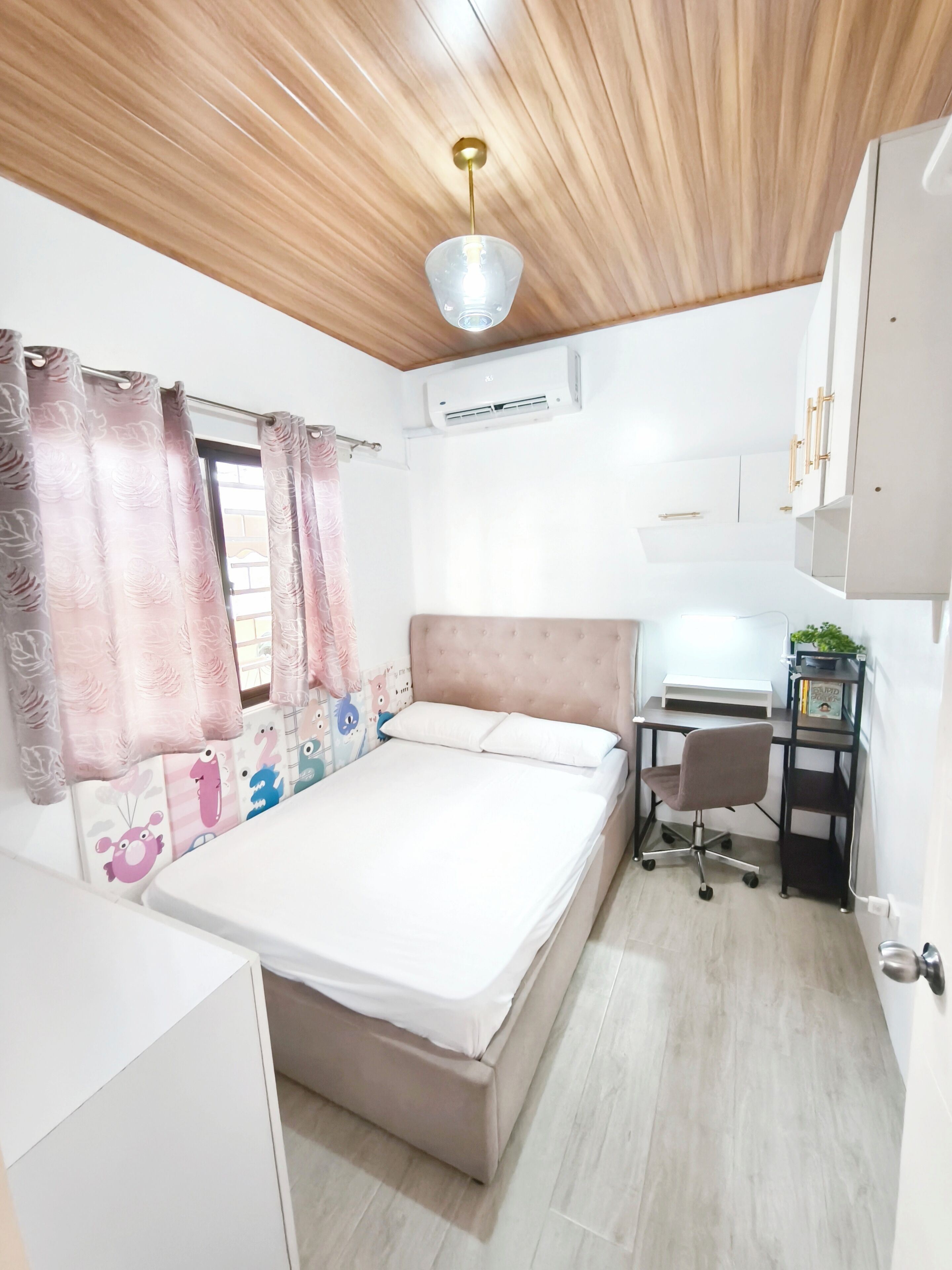 2 chambres, bureau, fer et planche à repasser, Wi-Fi gratuit