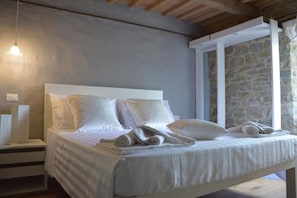 Double Room, Courtyard View - Cà Maina (Calci)