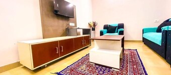 Aishwaryam Hotel and Service Apartments