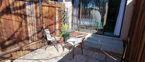 Standard Single Room, Patio, Garden View | Outdoor dining