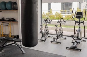Fitness facility - Luxury Suite with a View in the Heart of Quito (Quito Caraballo)