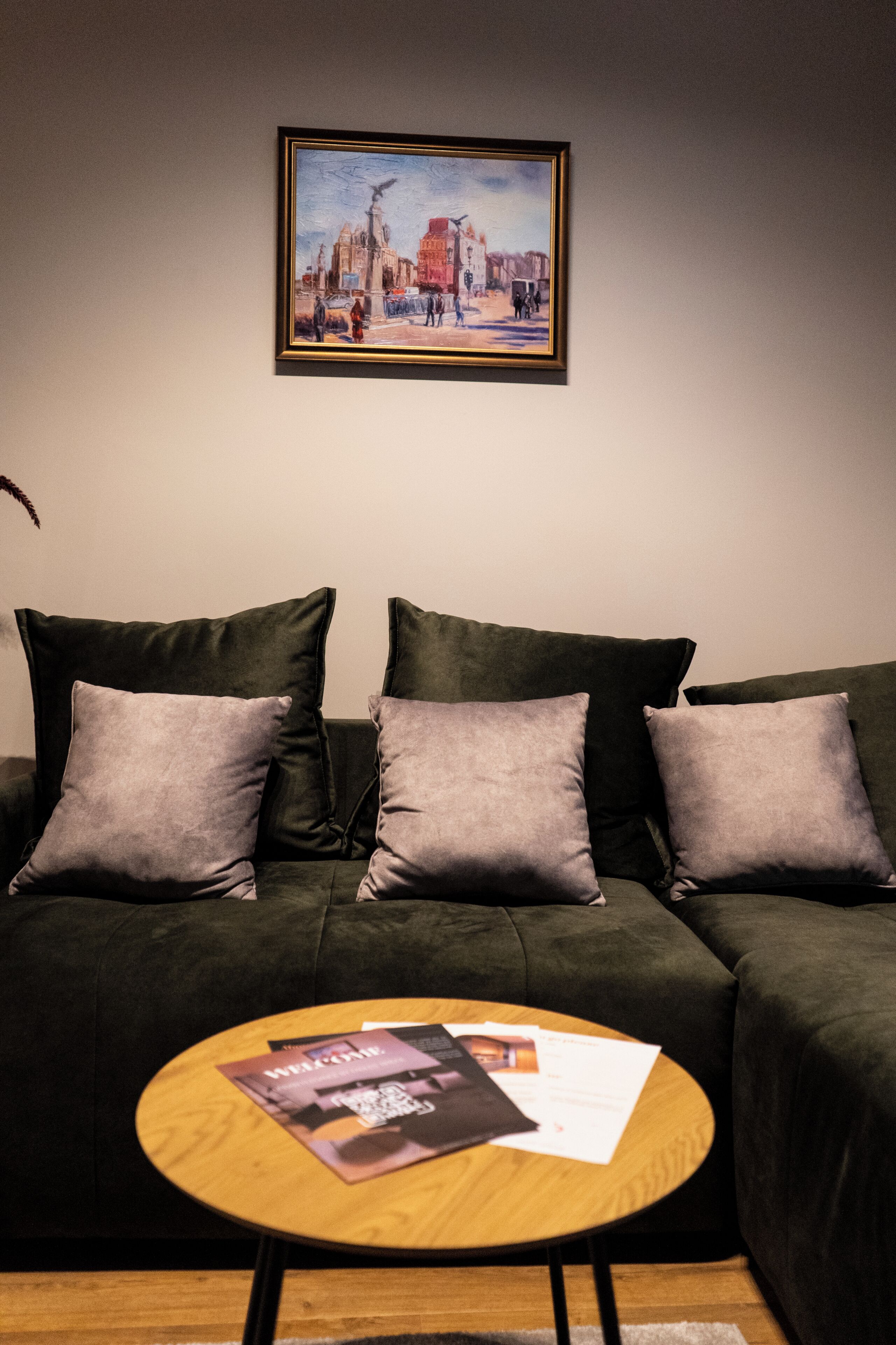 Apartament, balcó | Sala d'estar