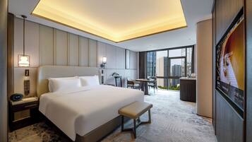 Standard Single Room | In-room safe, desk, iron/ironing board, WiFi (free)