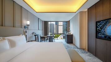 Executive Single Room | In-room safe, desk, iron/ironing board, WiFi (free)