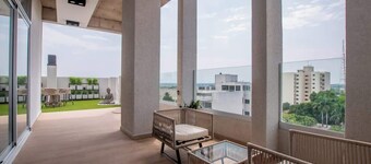 Corporate Stays CorAr