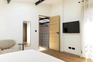 Apartment | 4 Schlafzimmer, laptopgeeigneter Arbeitsplatz, Bügeleisen/Bügelbrett