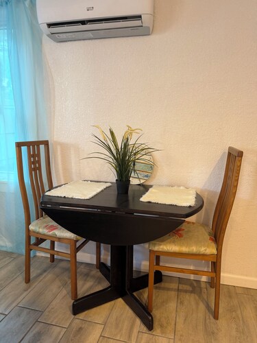 Nature Coast Cottage Retreat 5 star