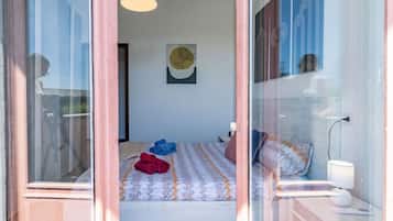3 bedrooms, iron/ironing board