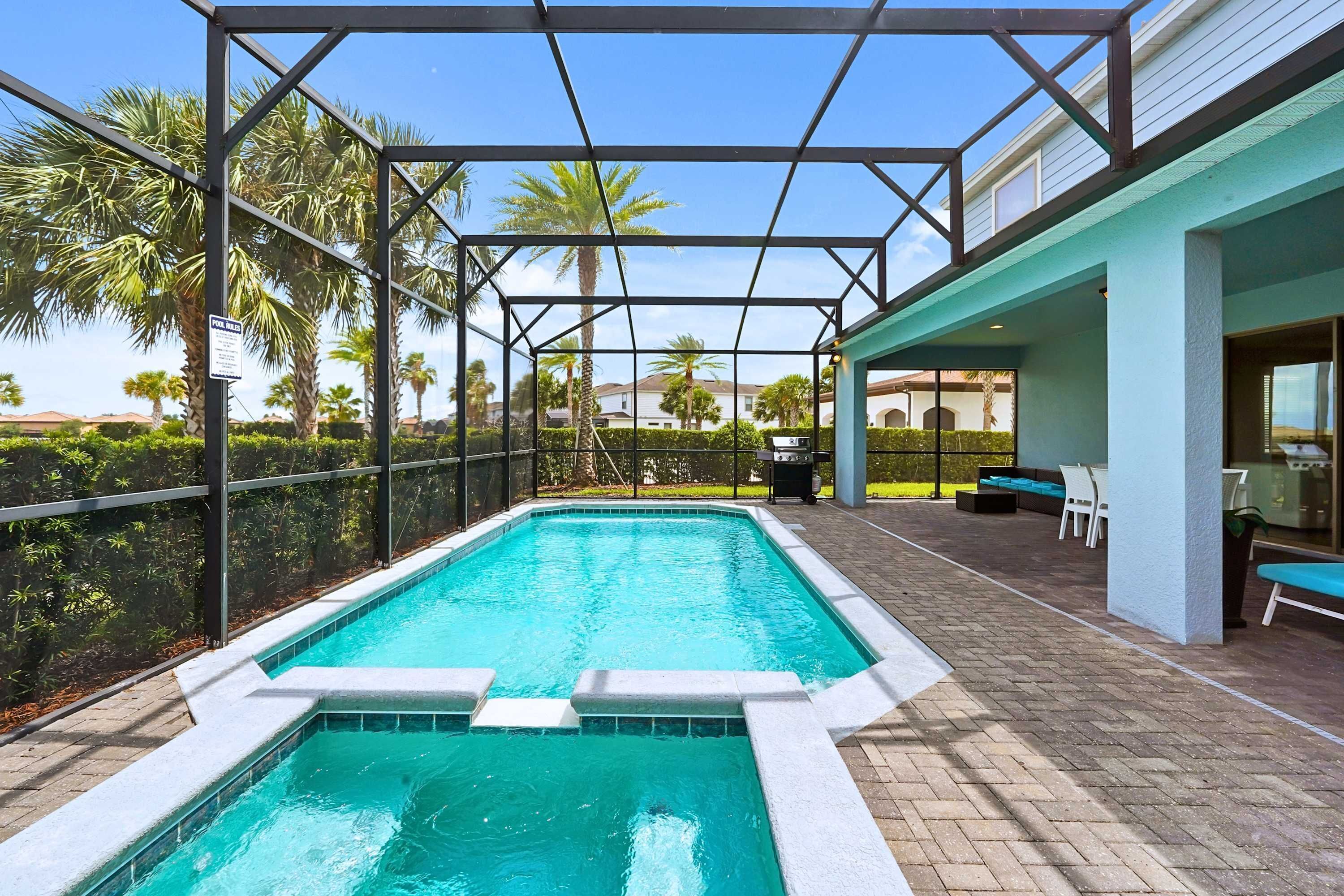 House | 8 bedrooms, high-speed internet