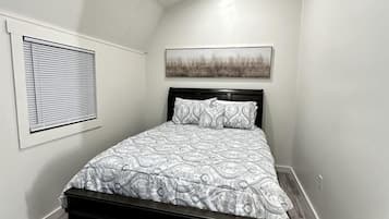 1 chambre, bureau, Wi-Fi, draps fournis