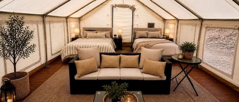 1 bedroom, WiFi, bed sheets