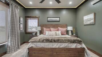 2 bedrooms, bed sheets
