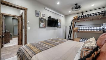 2 bedrooms, bed sheets