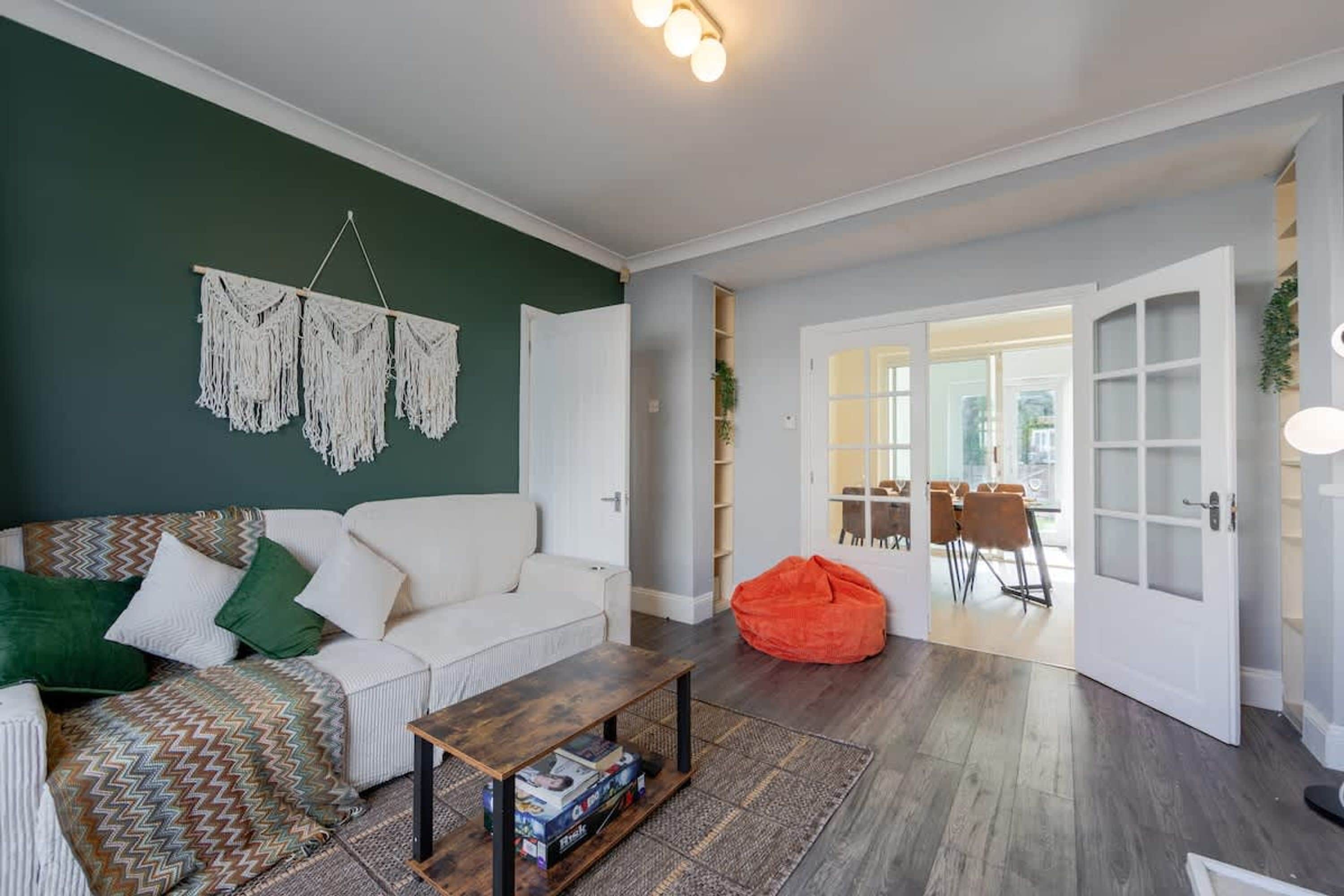 House | 3 bedrooms, Internet