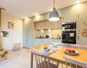 Dining - Charming three-level house - 2 guests (Portbail)