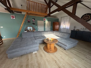 Living area - Detached house, farm, rural tranquility (Hirtzfelden)