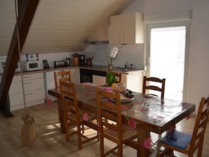 Dining - Detached house, farm, rural tranquility (Hirtzfelden)