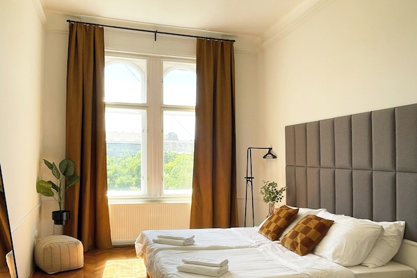 Deluxe Room, City View | Iron/ironing board (on request), WiFi (free)