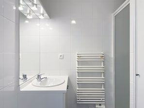 Hair dryer - Lovely city centre apartment with parking - 4 guests (Les Sables-d'Olonne)
