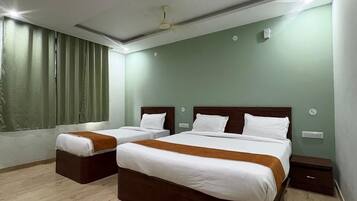 Standard Triple Room | Free WiFi
