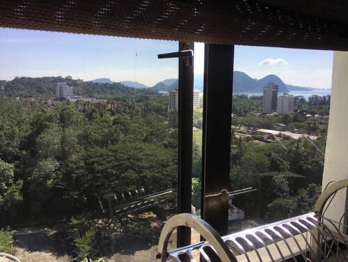 Hold Your Breath - Great View! Discount for weekly