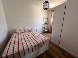 Room - Air-conditioned apartment near beach - 6 guests (Canet-Plage)