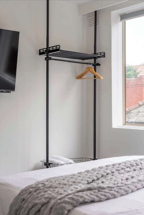 2 Schlafzimmer, Bügeleisen/Bügelbrett, kostenloses WLAN, Bettwäsche