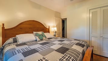 Blackout drapes, WiFi (free), bed sheets