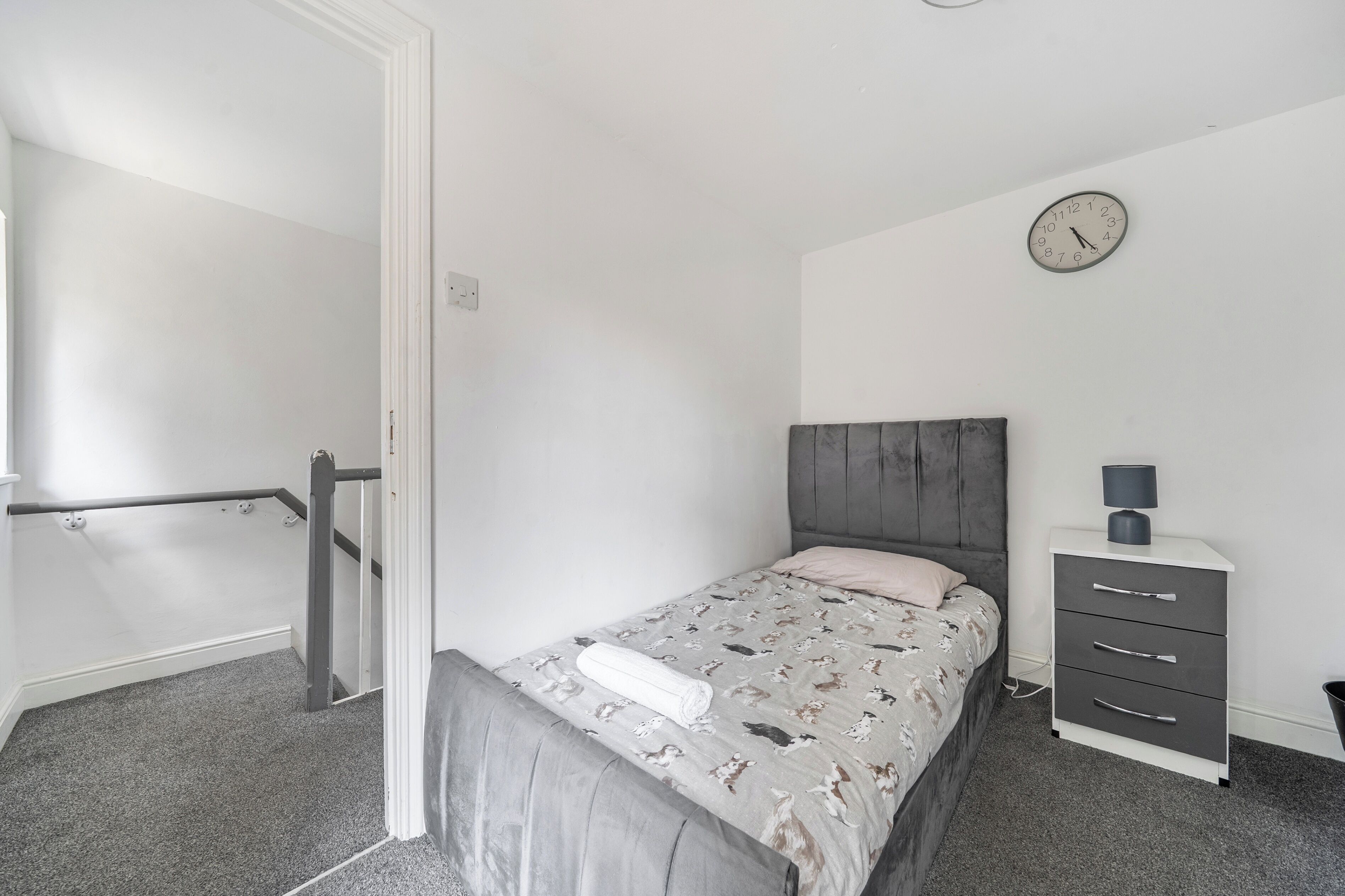 4 bedrooms, free WiFi, bed sheets