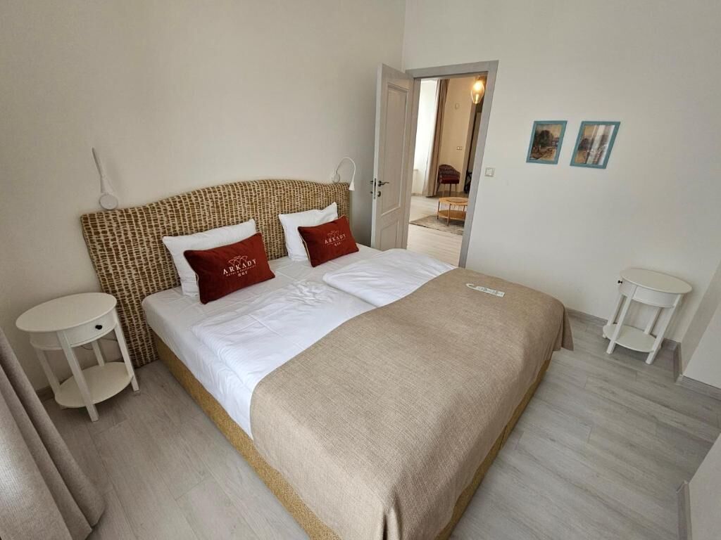 Standard Apartment