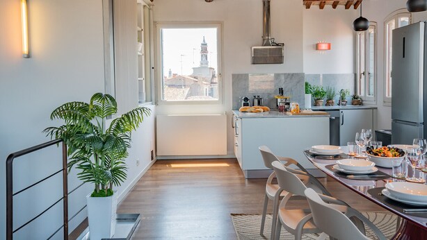 Uklassifisert bilde, 1 av 30, knapp