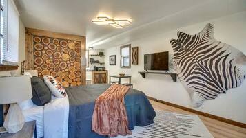1 dormitorio, escritorio, wifi y ropa de cama