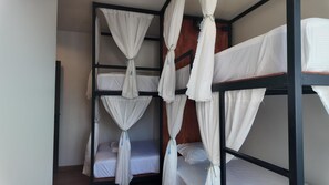 Basic Shared Dormitory, Mixed Dorm, Balcony, City View - Blend Hostel (Mueang Phuket District, Phuket)