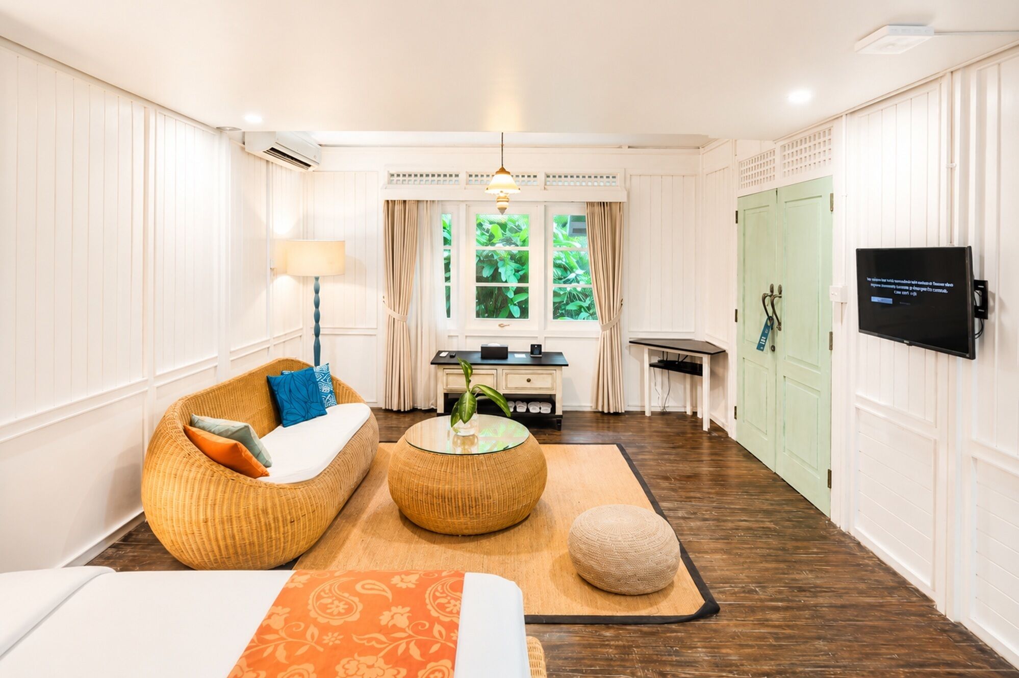 Vila (Jasmine) | Escrivaninha, Wi-Fi de cortesia, roupa de cama