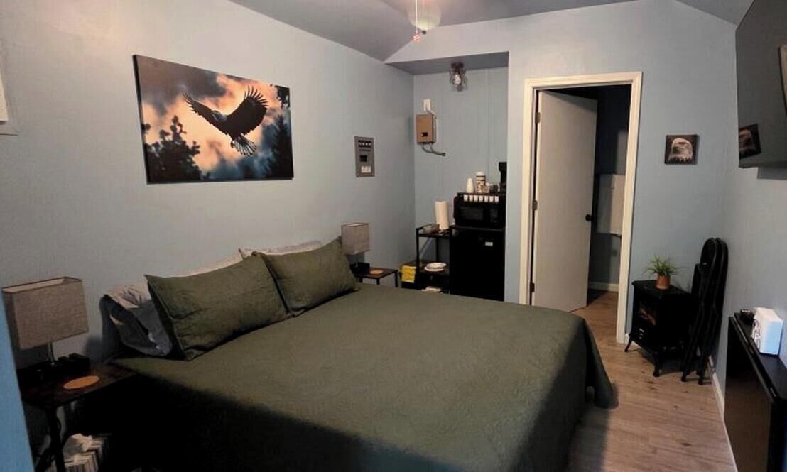 1 bedroom, WiFi, bed sheets