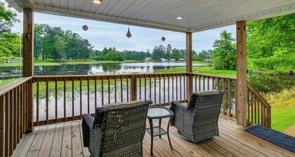 Waterfront Couples Retreat w/ Views in Andalusia!