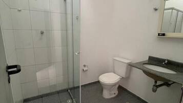Artículos de tocador gratuitos, toallas, jabón, shampoo