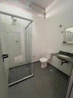Free toiletries, towels, soap, shampoo