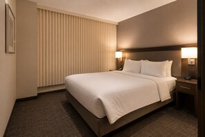 Junior Studio - Copper Bay Hotel (Toronto)